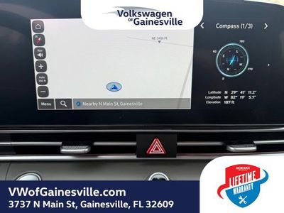 2024 Hyundai Elantra - Photo 22