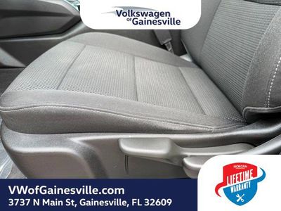 2024 Chevrolet Colorado - Photo 16