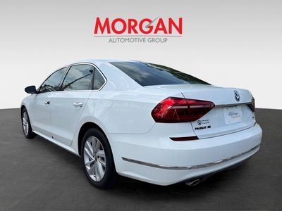 2018 Volkswagen Passat - Photo 3