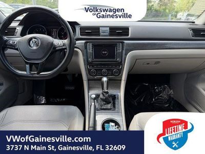 2018 Volkswagen Passat - Photo 9