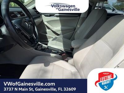 2018 Volkswagen Passat - Photo 15
