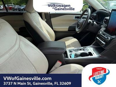 2020 Ford Explorer - Photo 10