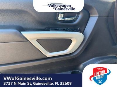 2018 Nissan Titan - Photo 16