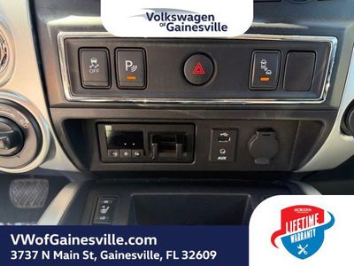 2018 Nissan Titan - Photo 25