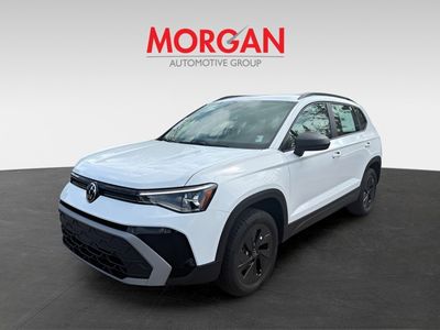 2026 Volkswagen Taos - Photo 2