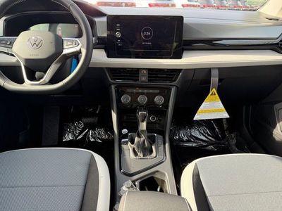 2026 Volkswagen Taos - Photo 9