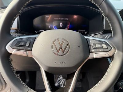 2026 Volkswagen Taos - Photo 18