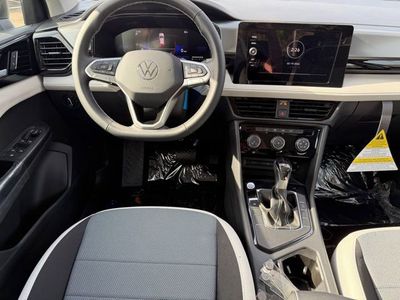 2026 Volkswagen Taos - Photo 8
