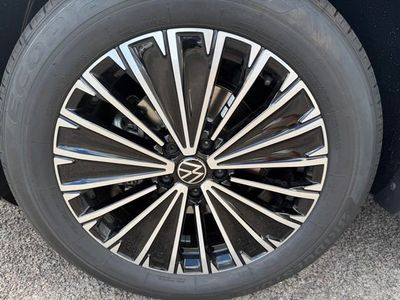 2026 Volkswagen Tiguan - Photo 24