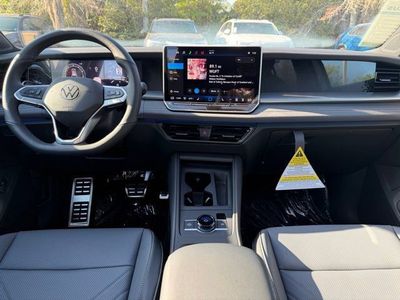 2026 Volkswagen Tiguan - Photo 9