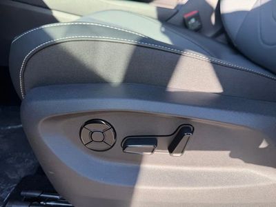 2026 Volkswagen Tiguan - Photo 13