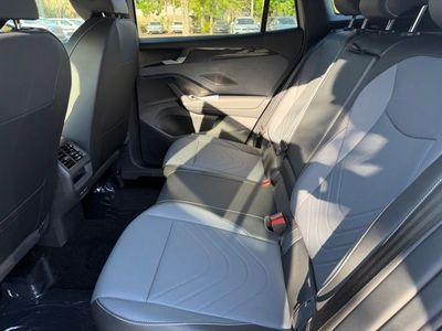 2026 Volkswagen Tiguan - Photo 7