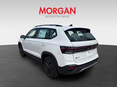 2026 Volkswagen Taos - Photo 4