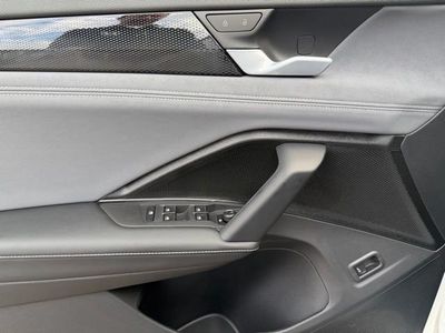 2026 Volkswagen Tiguan - Photo 12