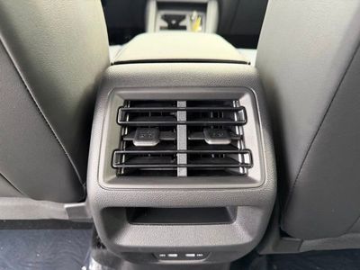 2026 Volkswagen Tiguan - Photo 8
