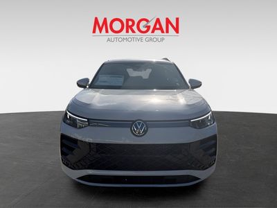 2026 Volkswagen Tiguan - Photo 2