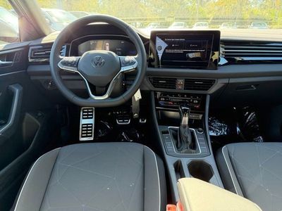 2026 Volkswagen Jetta - Photo 8