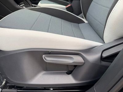 2026 Volkswagen Taos - Photo 10