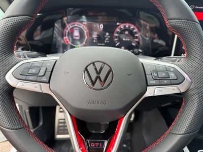 2026 Volkswagen Golf GTI - Photo 17