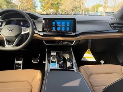 2026 Volkswagen Atlas Cross Sport - Photo 9