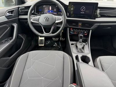 2026 Volkswagen Jetta - Photo 9