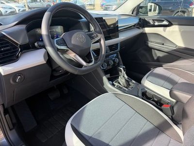 2026 Volkswagen Taos - Photo 15