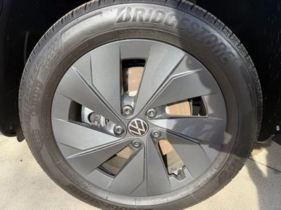 2026 Volkswagen Taos - Photo 25
