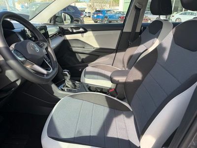 2026 Volkswagen Taos - Photo 14