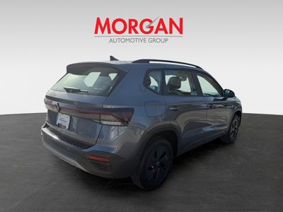 2026 Volkswagen Taos - Photo 6