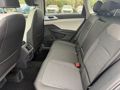 2026 Volkswagen Taos - Photo 7