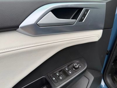 2026 Volkswagen Taos - Photo 13