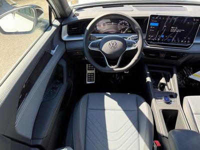 2026 Volkswagen Tiguan - Photo 12