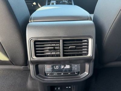 2026 Volkswagen Atlas - Photo 8