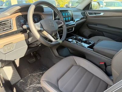 2026 Volkswagen Atlas - Photo 16
