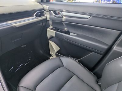 2025 Mazda CX-5 - Photo 14