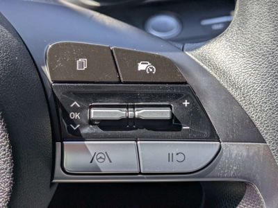 2024 Hyundai Elantra - Photo 23