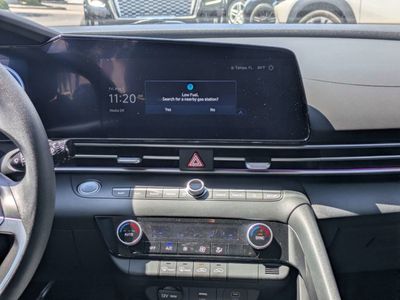 2024 Hyundai Elantra - Photo 16