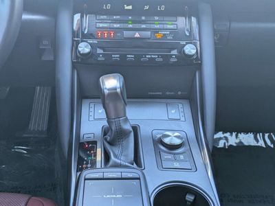2024 Lexus IS - Photo 17
