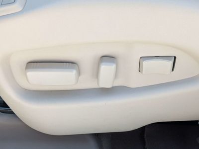 2016 Cadillac SRX - Photo 18