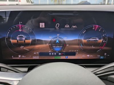 2025 Mercedes-Benz GLC - Photo 22
