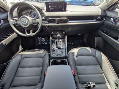 2025 Mazda CX-5 - Photo 13