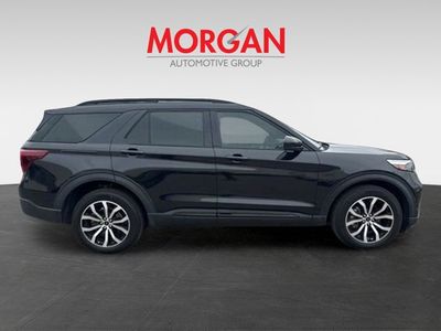 2023 Ford Explorer - Photo 2