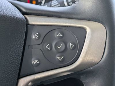2023 GMC Acadia - Photo 23