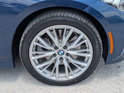 2023 BMW 3 Series - Photo 9
