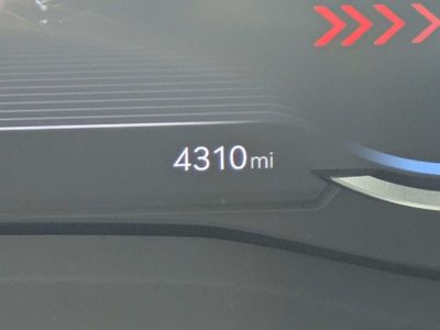 2025 Genesis G70 - Photo 26