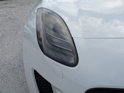 2019 Jaguar F-TYPE - Photo 8