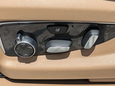 2020 Cadillac Escalade - Photo 17