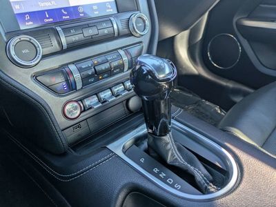 2021 Ford Mustang - Photo 16