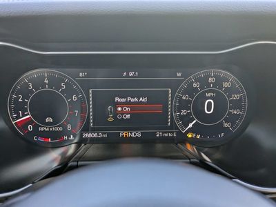 2021 Ford Mustang - Photo 23