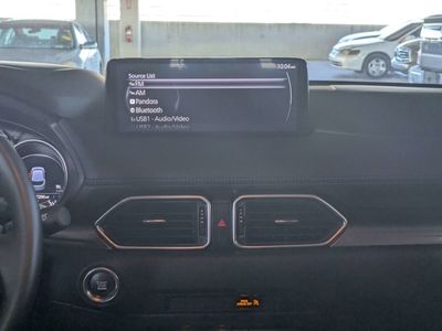 2025 Mazda CX-5 - Photo 16
